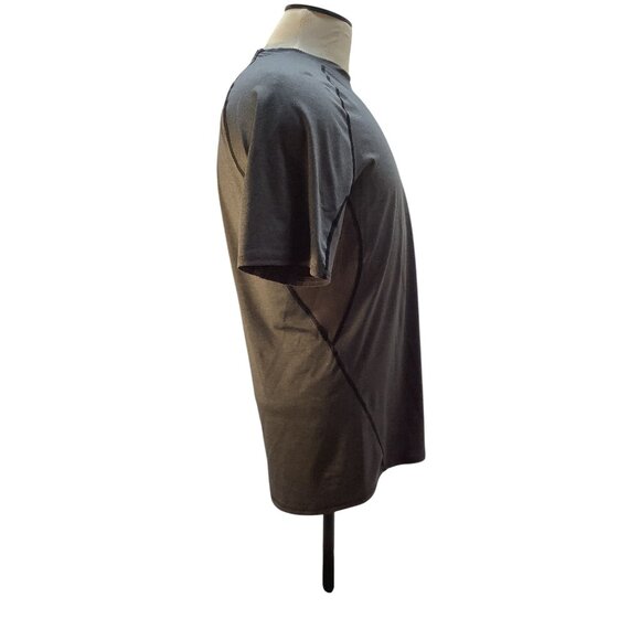 Under Armour Men's Grey Short Sleeve Athletic T-Shirt Size 2XL - Picture 3 of 7